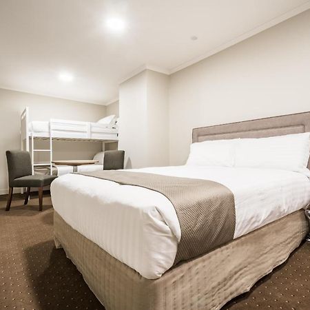 The Lighthouse Hotel Ulverstone Luaran gambar